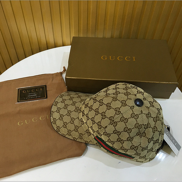 Gucci Original GG Canvas Baseball Hat With Web - DesignerGu