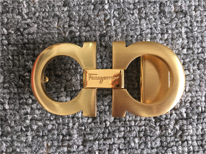 Ferragamo Black Leather Gold Buckle - DesignerGu