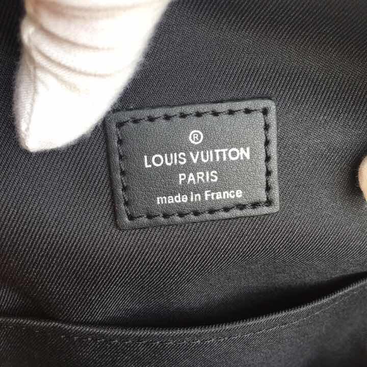 Louis Vuitton Black Argyle Bag - DesignerGu