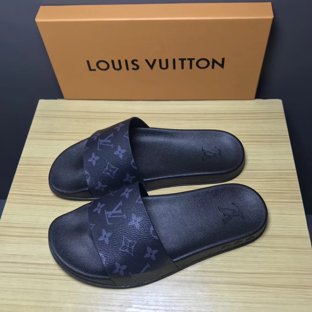 Louis Vuitton Palm Slippers In Balck - DesignerGu