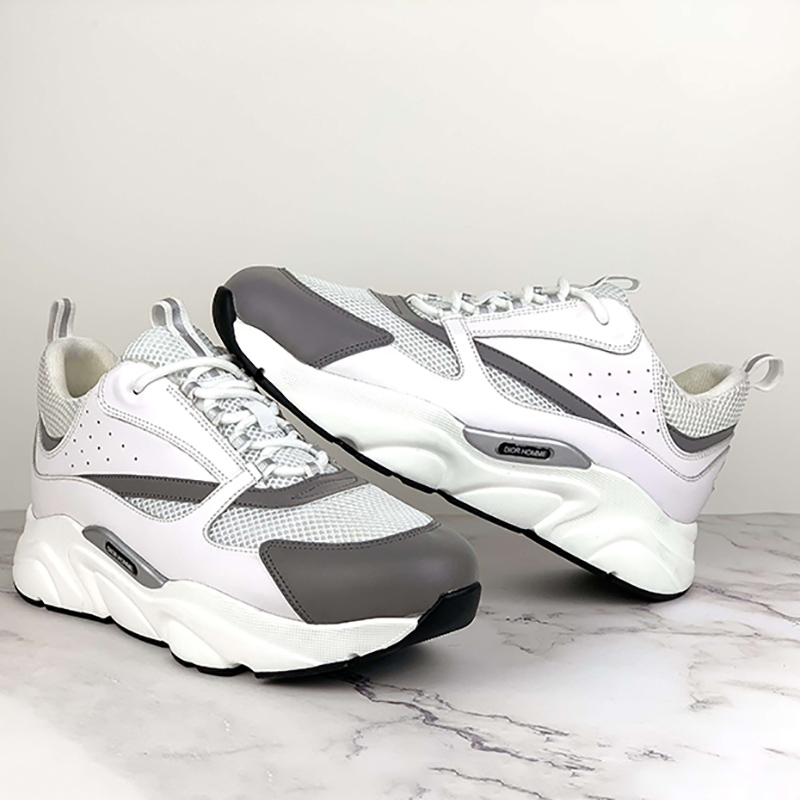 Dior Sneaker In White - DesignerGu