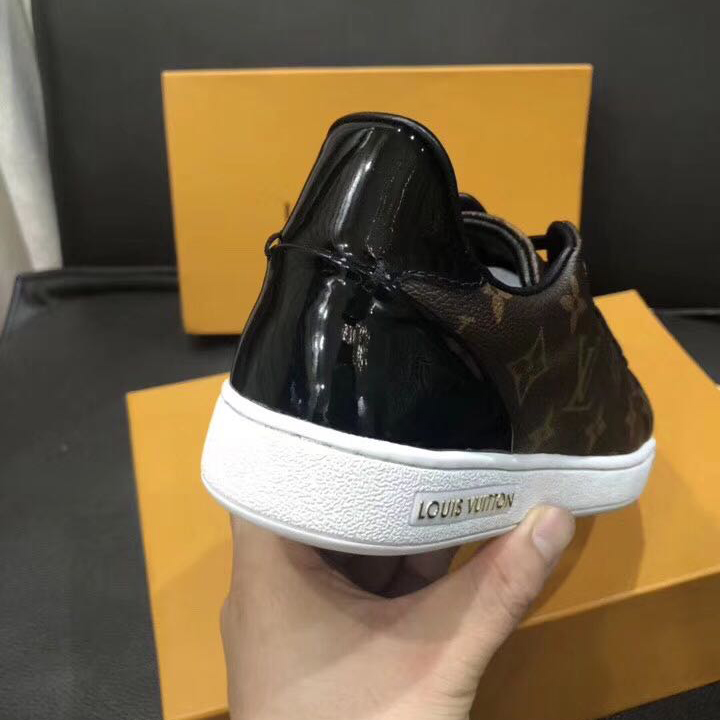 Louis Vuitton Frontrow Sneaker - DesignerGu