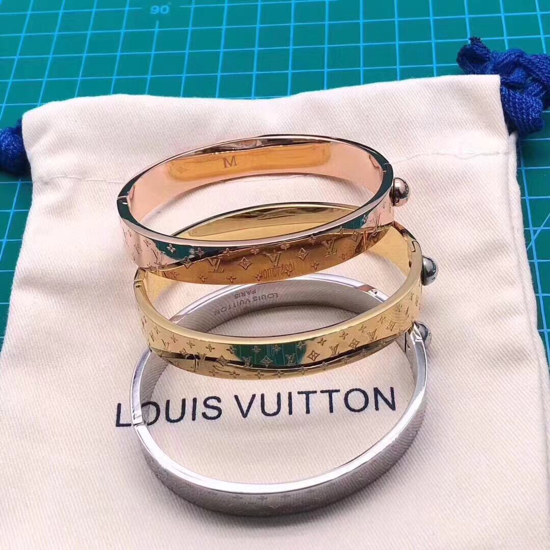 Louis Vuitton Monogram Bracelet - DesignerGu