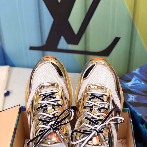 Louis Vuitton Trail Sneaker - DesignerGu