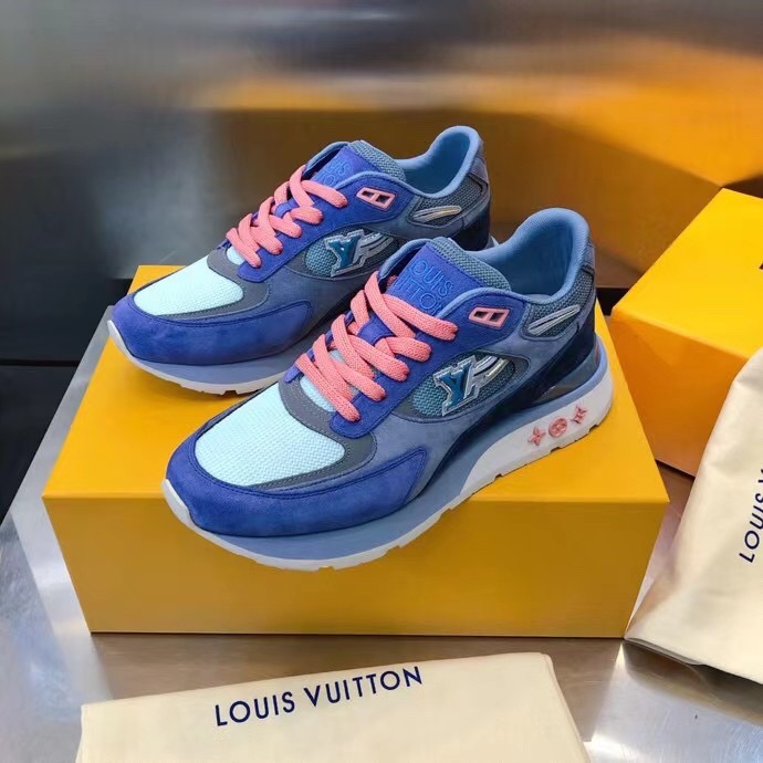 Louis Vuitton Trainer Sneaker - DesignerGu