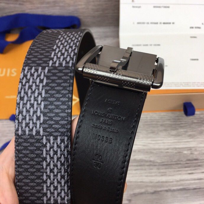 Louis Vuitton Damier Print 40MM Belt - DesignerGu