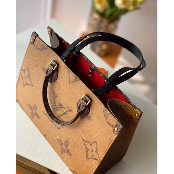 Louis Vuitton Onthego GM Handbag - DesignerGu