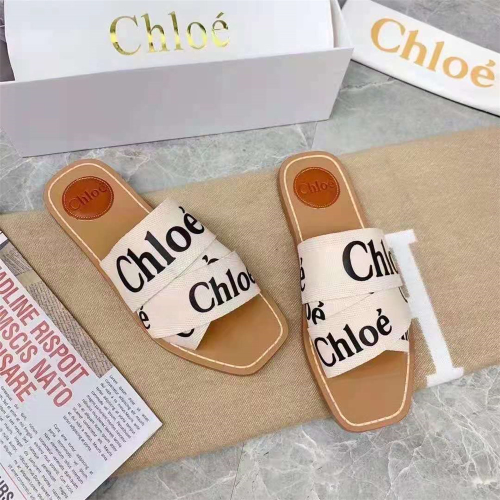 Chloe Logo Printed Sandals - DesignerGu