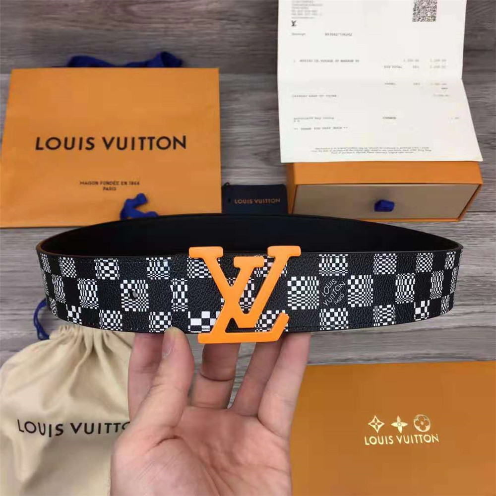 Louis Vuitton LV Anagram 40 MM Reversible Belt - DesignerGu