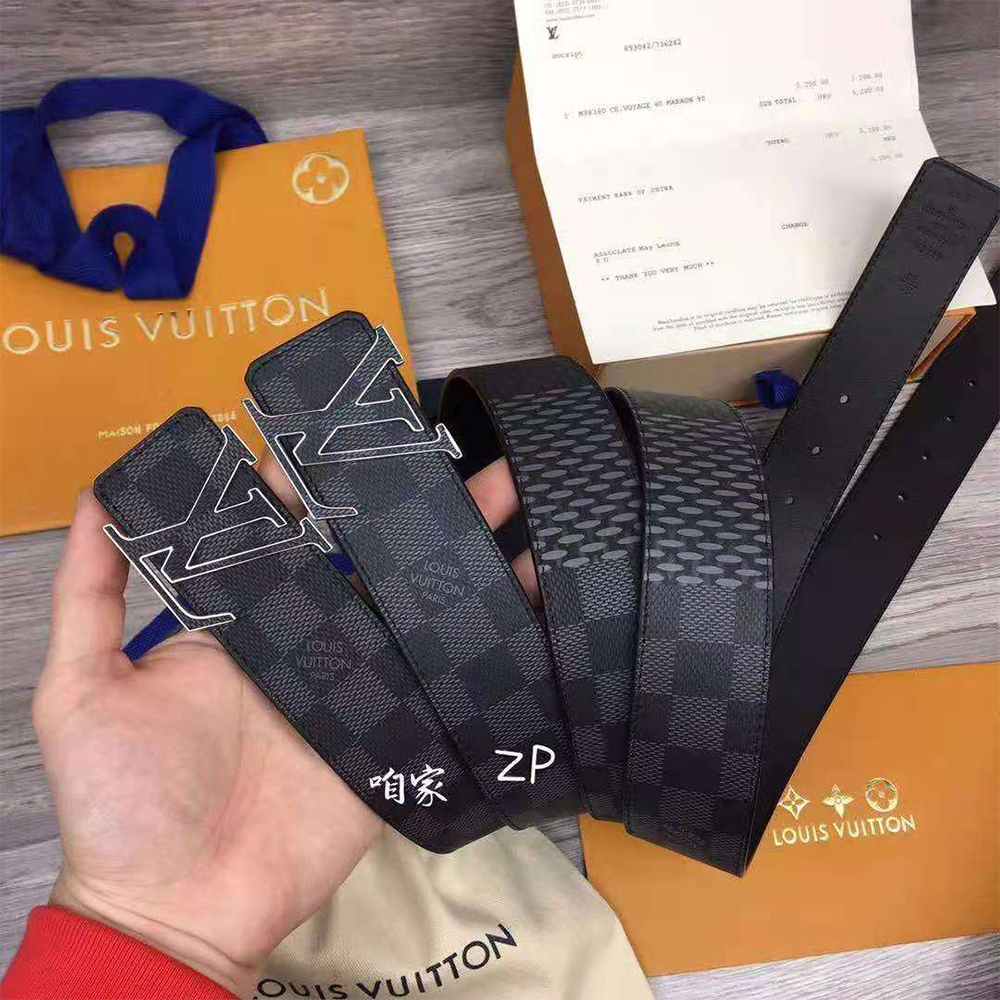 Louis Vuitton Initiales 40MM Reversible Belt - DesignerGu