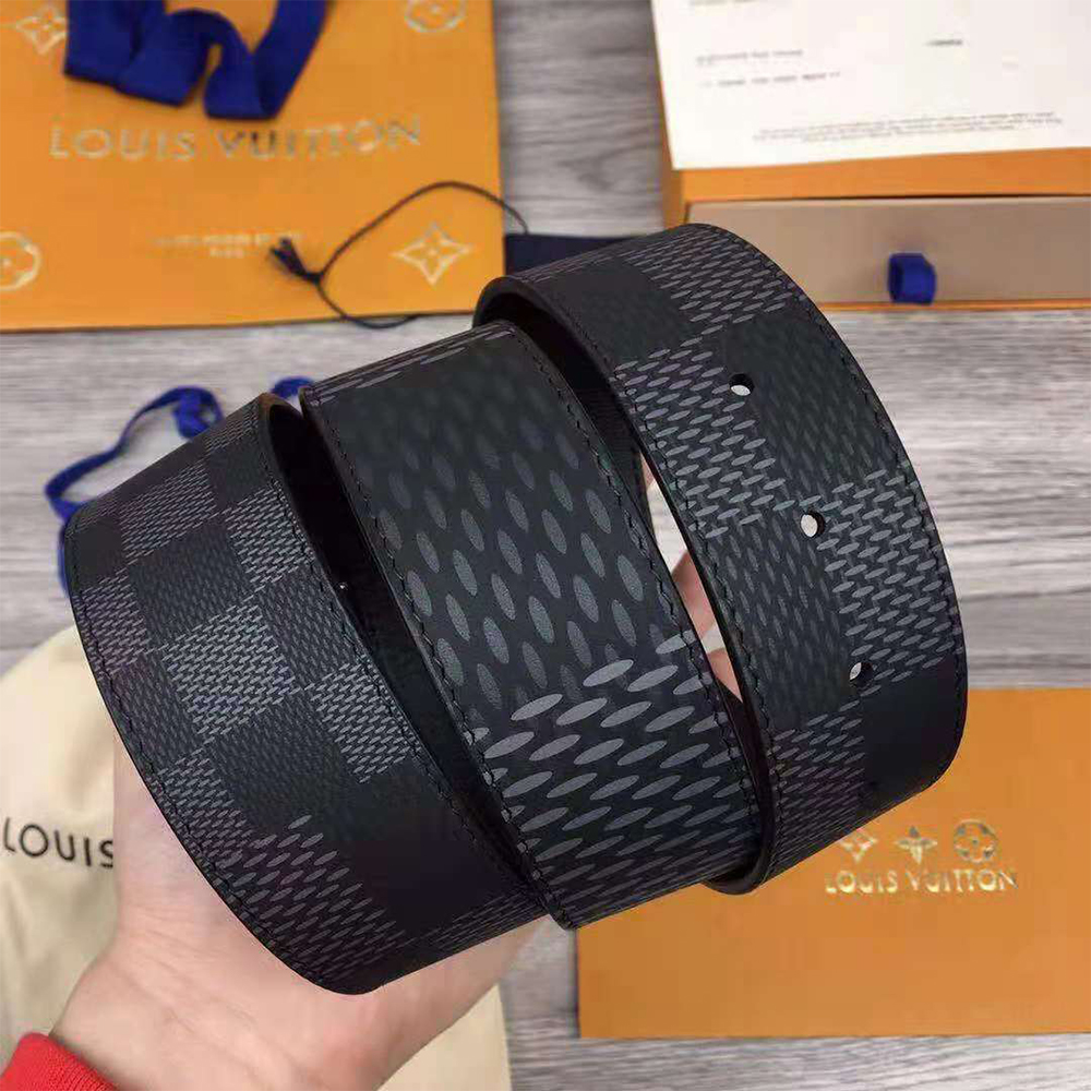 Louis Vuitton Initiales 40MM Reversible Belt - DesignerGu