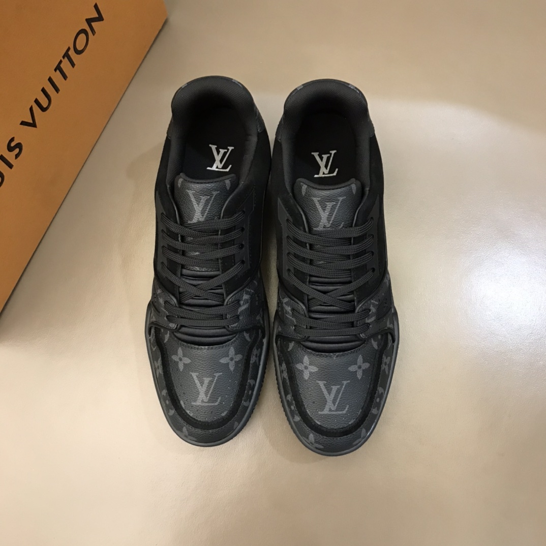 Louis Vuitton Trainer Sneaker - DesignerGu