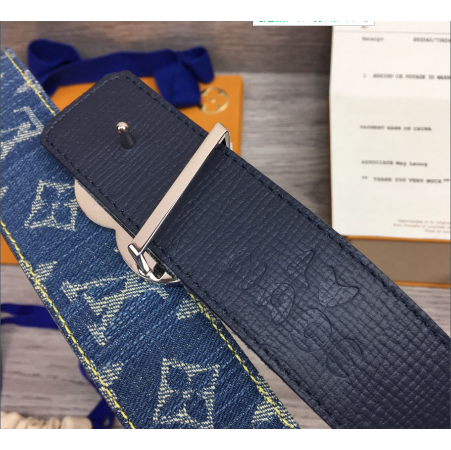 Louis Vuitton Denim 40MM Reversible Belt In Blue - DesignerGu