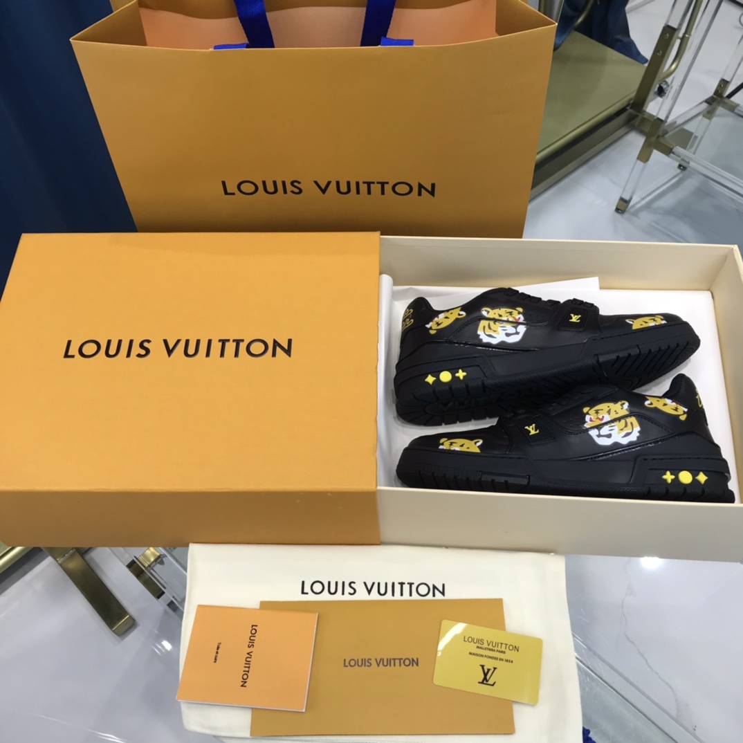 Louis Vuitton Trainer Sneaker X Nigo Tiger - DesignerGu