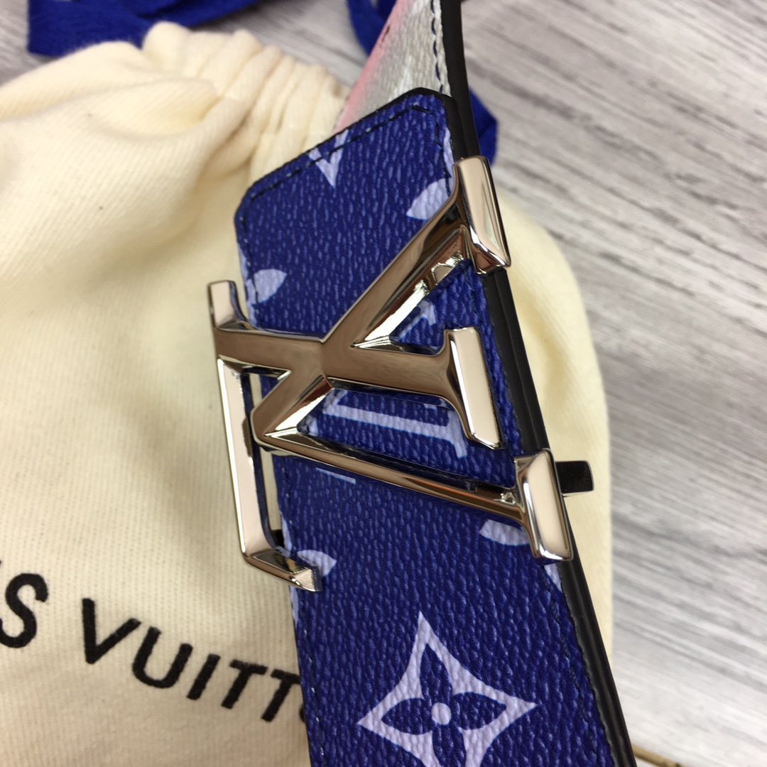 Louis Vuitton Shape 40MM Reversible Belt - DesignerGu