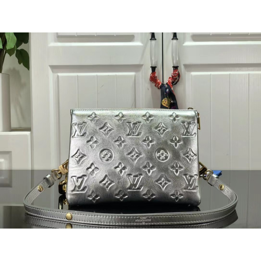 Louis Vuitton  BB Handbag （21 x 16 x 7cm） - DesignerGu