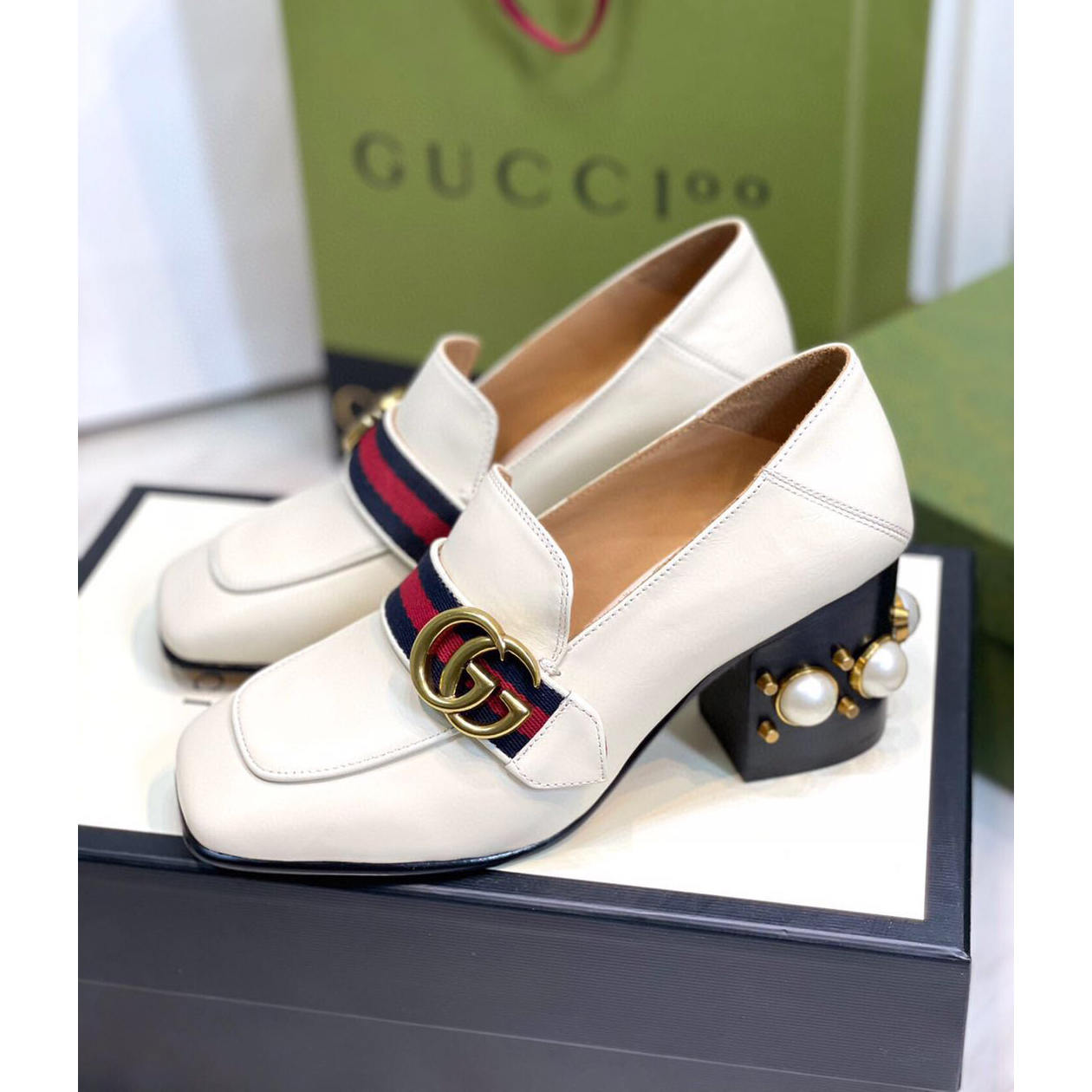 Gucci White Pearl Matchmake Pump - DesignerGu