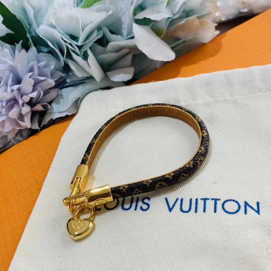 Louis Vuitton Monogram Bracelet - DesignerGu