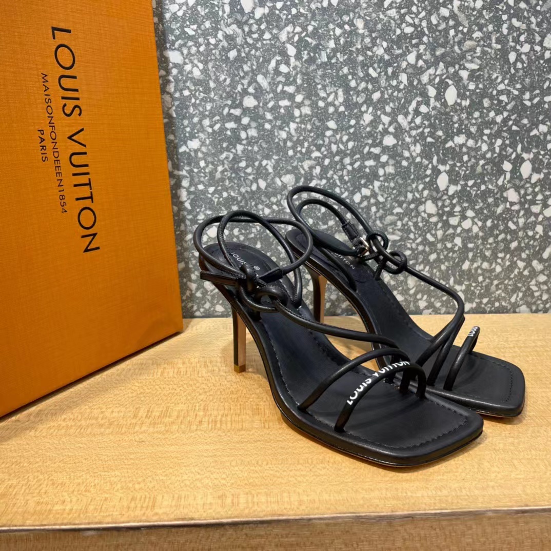 Louis Vuitton Sandals For Women In Black - DesignerGu