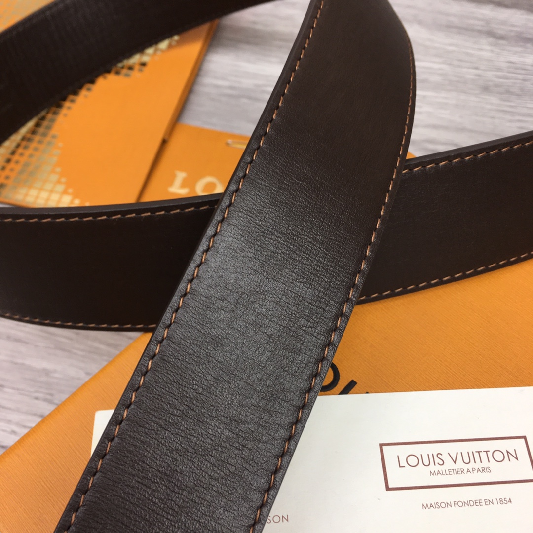 Louis Vuitton Shape 40MM Reversible Belt - DesignerGu