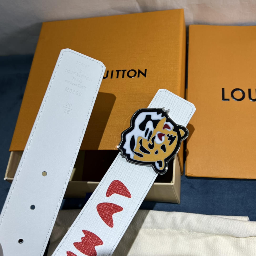 Louis Vuitton Gradient Shape 40MM Reversible Belt - DesignerGu