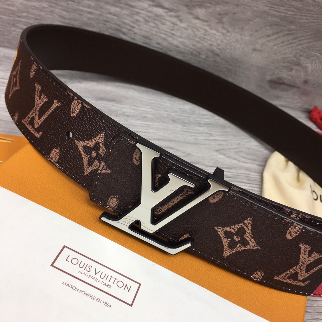 Louis Vuitton Shape 40MM Reversible Belt - DesignerGu