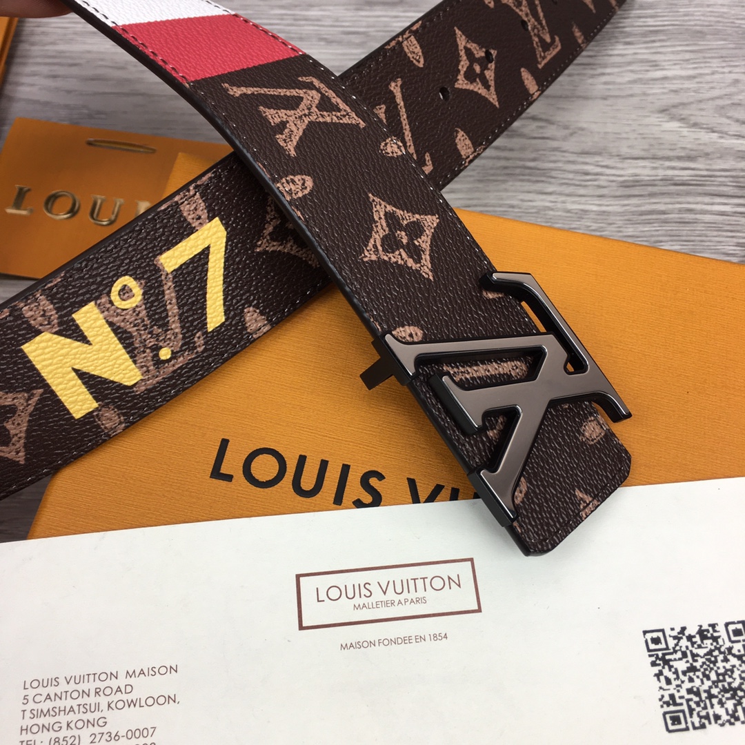 Louis Vuitton Shape 40MM Reversible Belt - DesignerGu