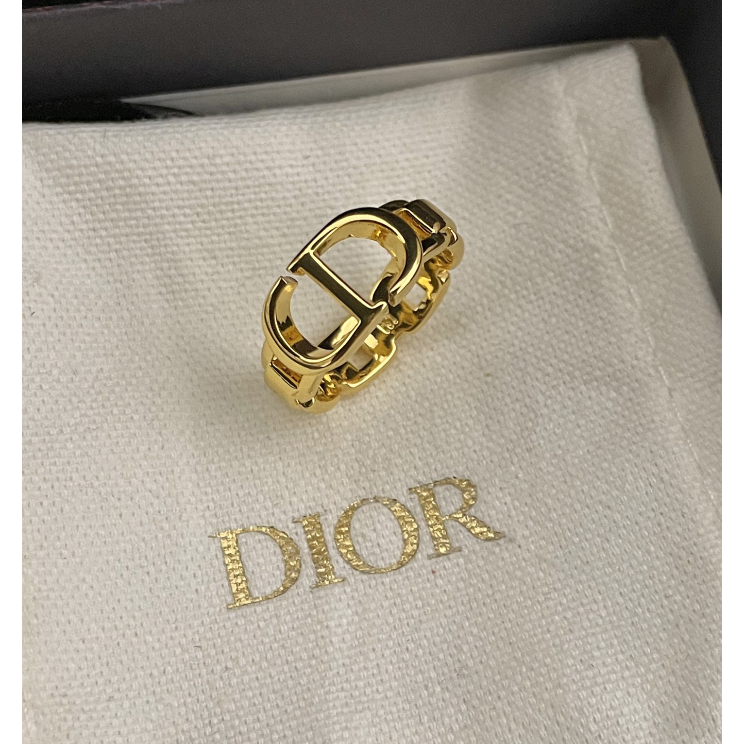 Dior 'CD' Ring - DesignerGu