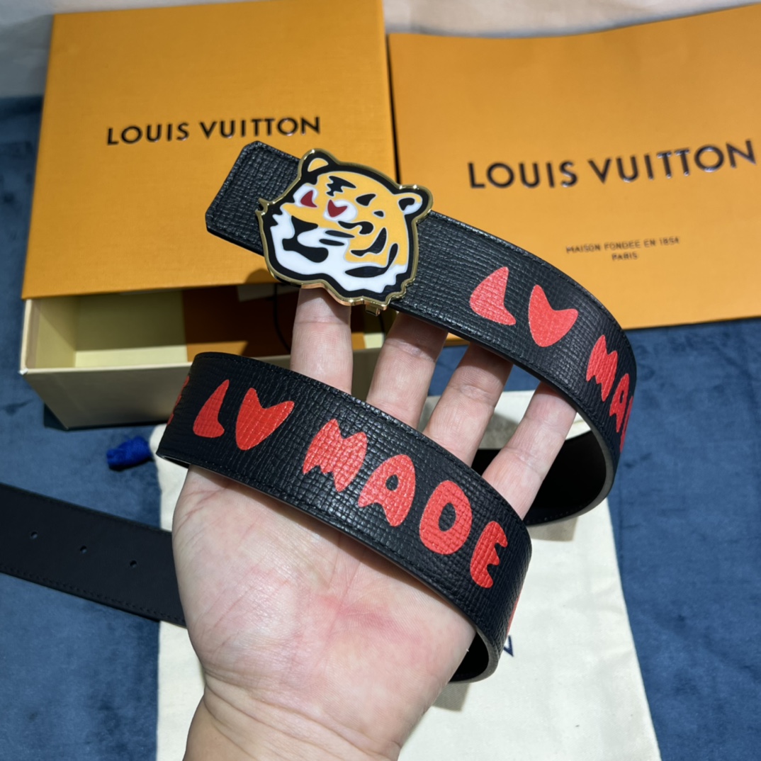 Louis Vuitton Gradient Shape 40MM Reversible Belt - DesignerGu