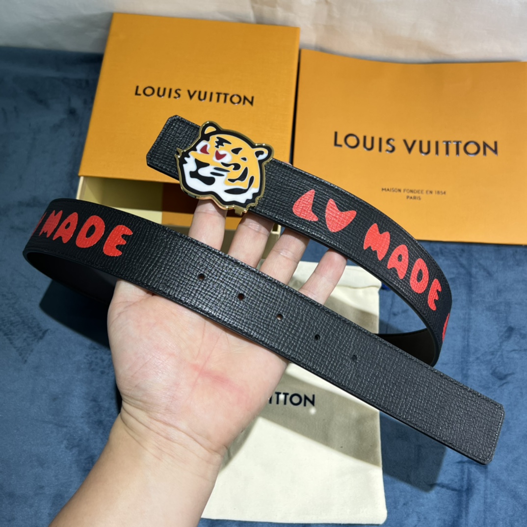 Louis Vuitton Gradient Shape 40MM Reversible Belt - DesignerGu