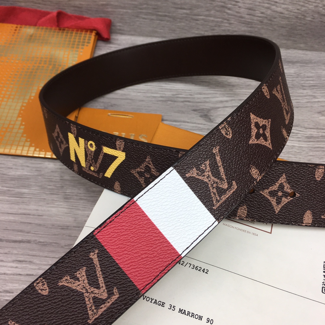 Louis Vuitton Shape 40MM Reversible Belt - DesignerGu