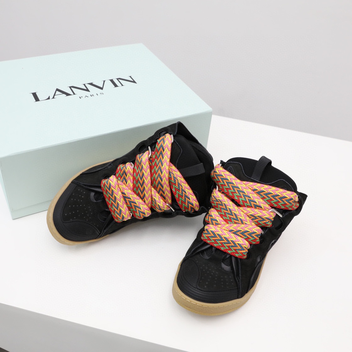 Lanvin Sneaker  - DesignerGu