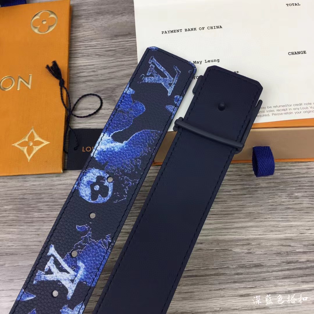 Louis Vuitton Gradient Shape 40MM Reversible Belt - DesignerGu