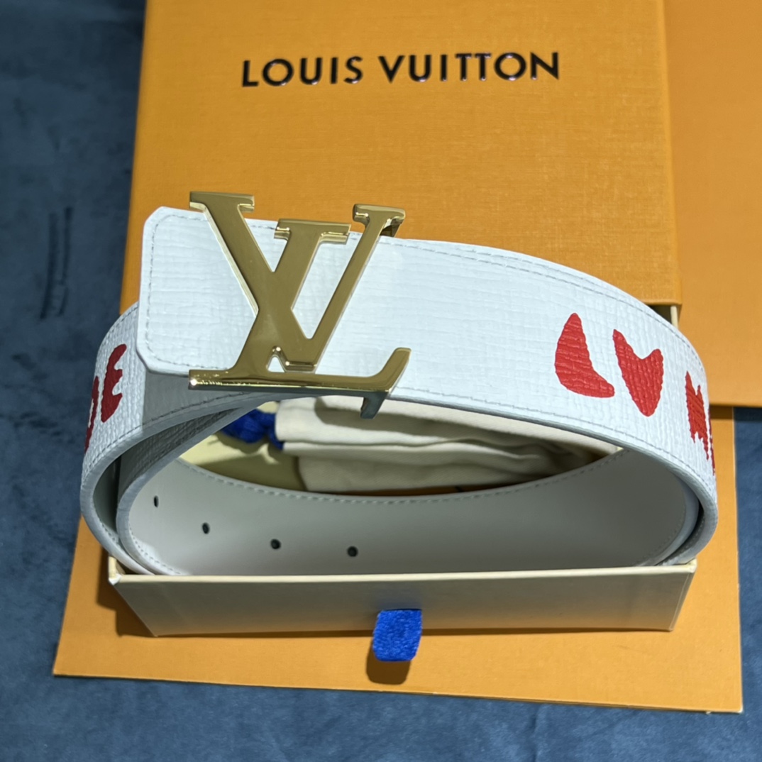 Louis Vuitton Gradient Shape 40MM Reversible Belt - DesignerGu