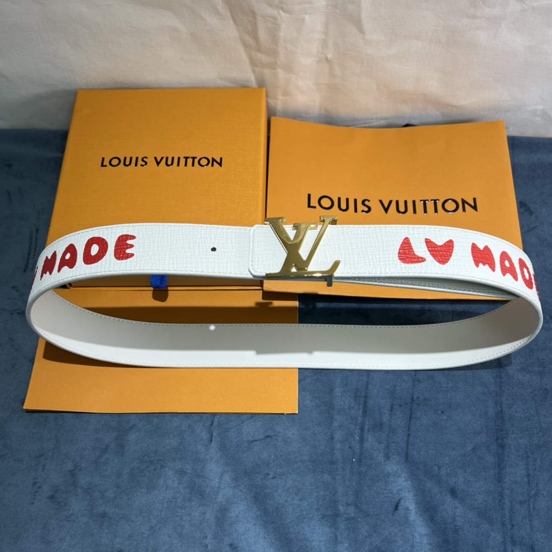 Louis Vuitton Gradient Shape 40MM Reversible Belt - DesignerGu