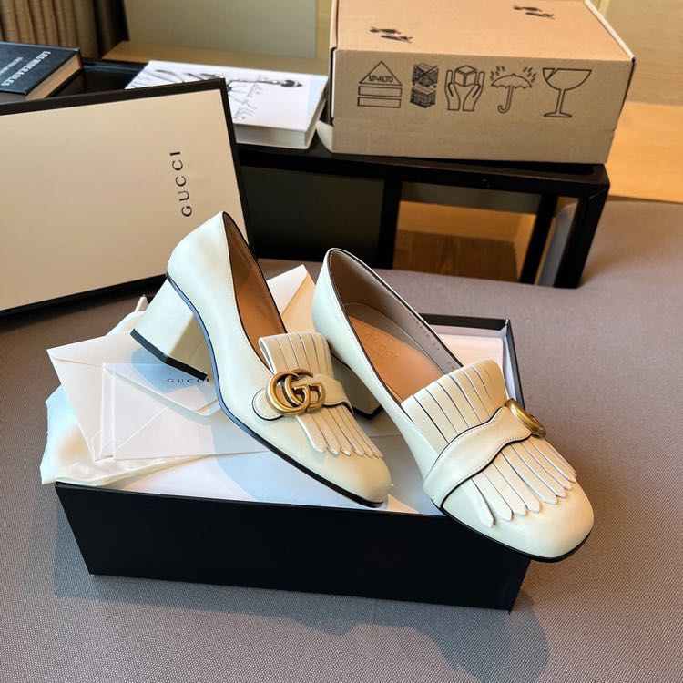 Gucci Women Pump - DesignerGu