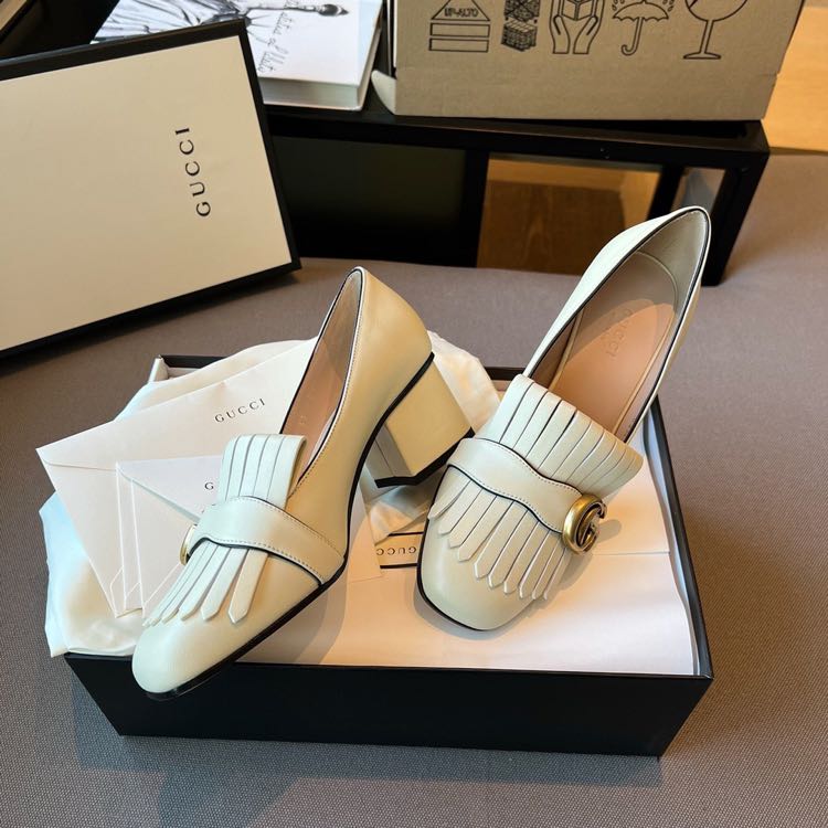 Gucci Women Pump - DesignerGu