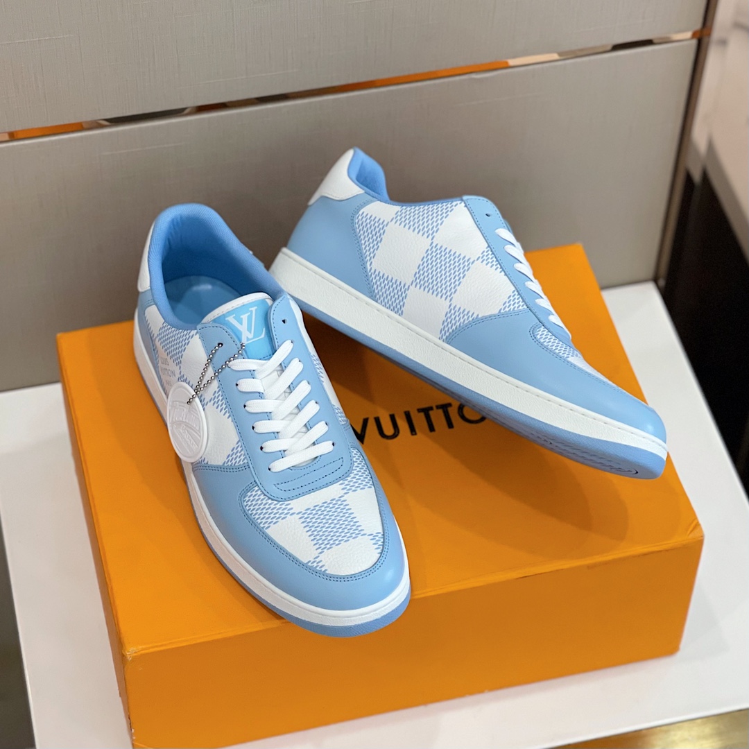 Louis Vuitton Men's Rivoli Sneaker - DesignerGu