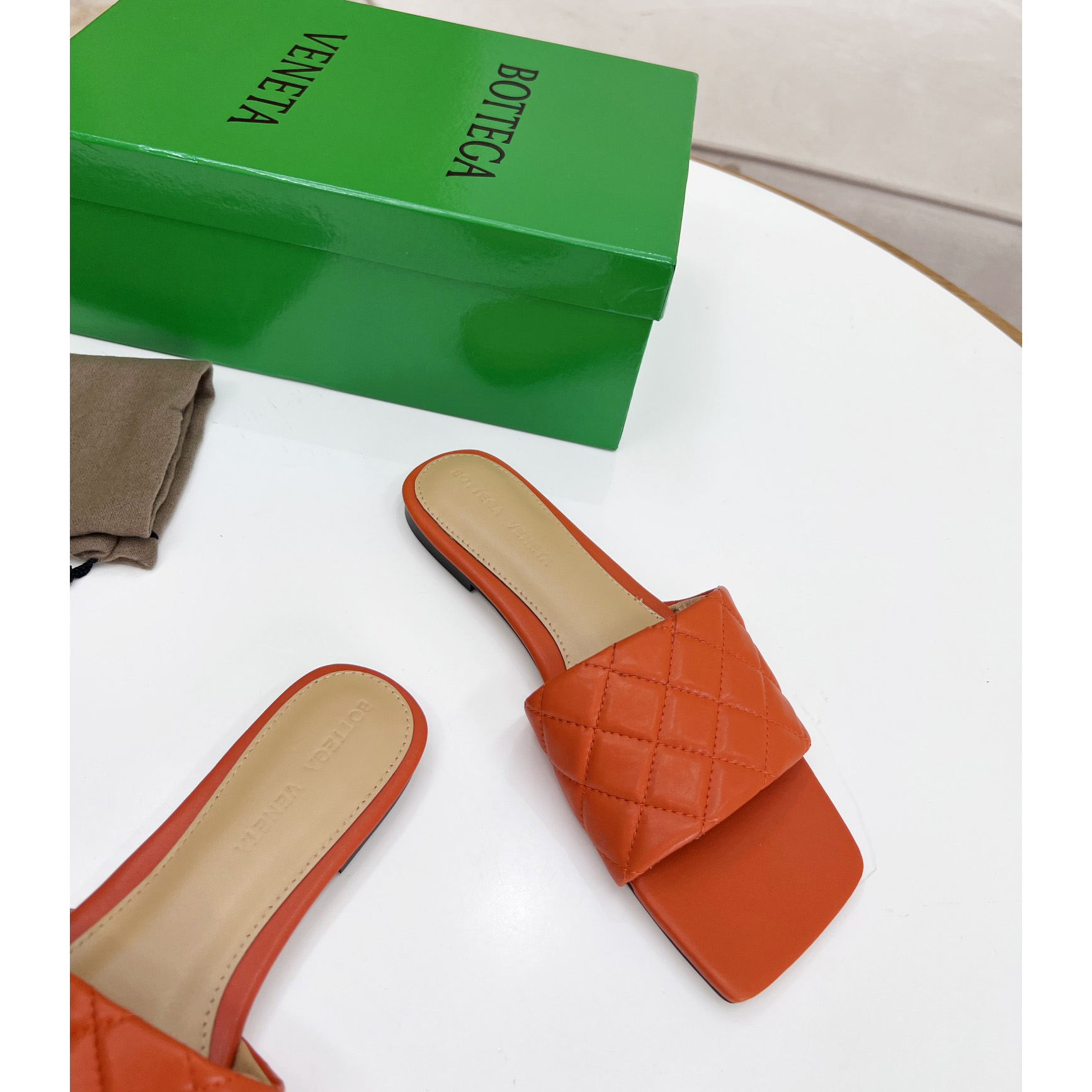 Bottega Veneta Padded Leather Sandals - DesignerGu