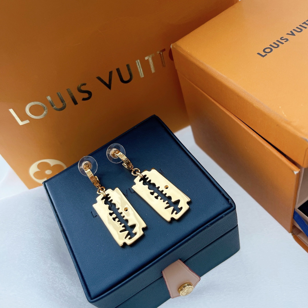 Louis Vuitton Earrings - DesignerGu