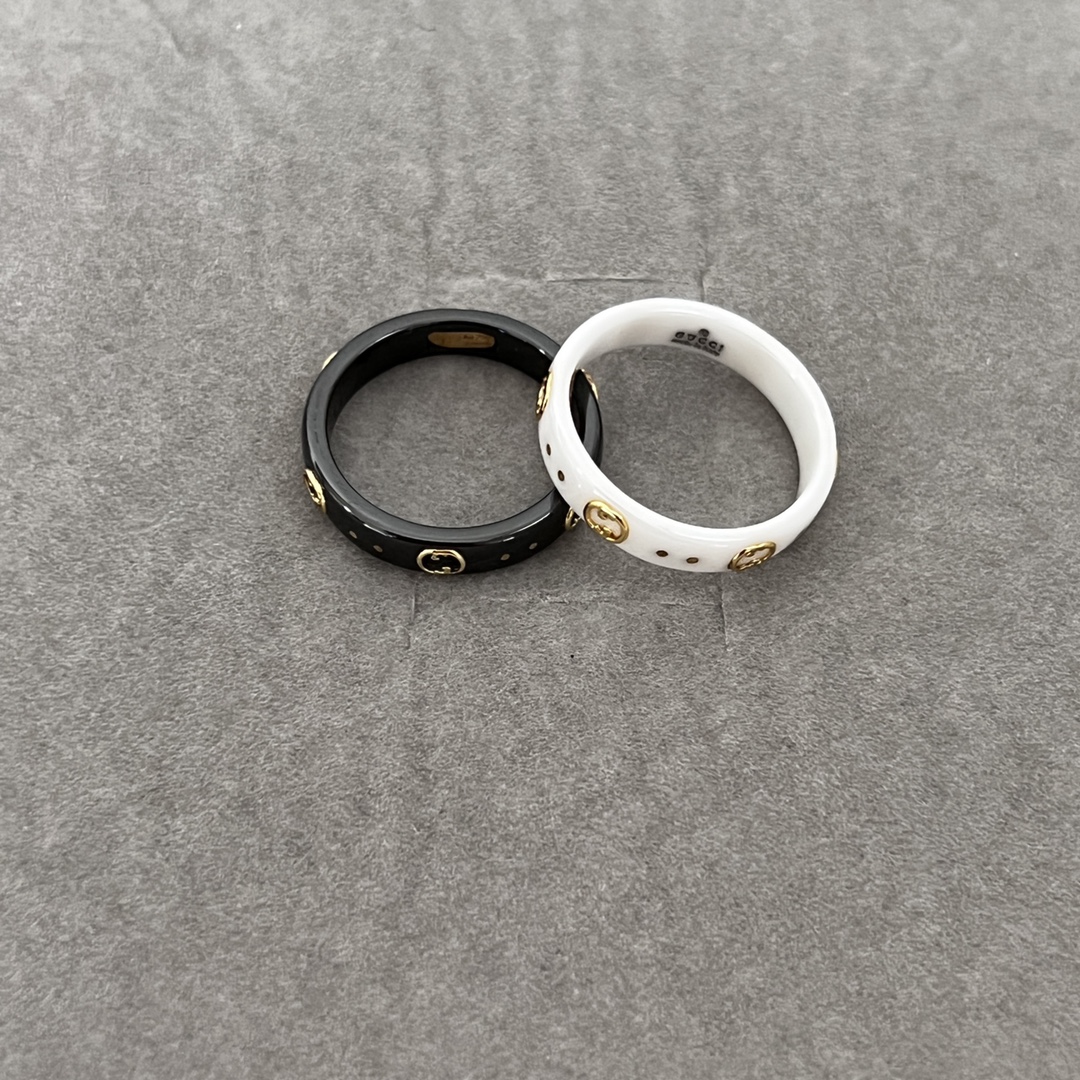 Gucci Icon Ring 18k With Interlocking G In Black - DesignerGu