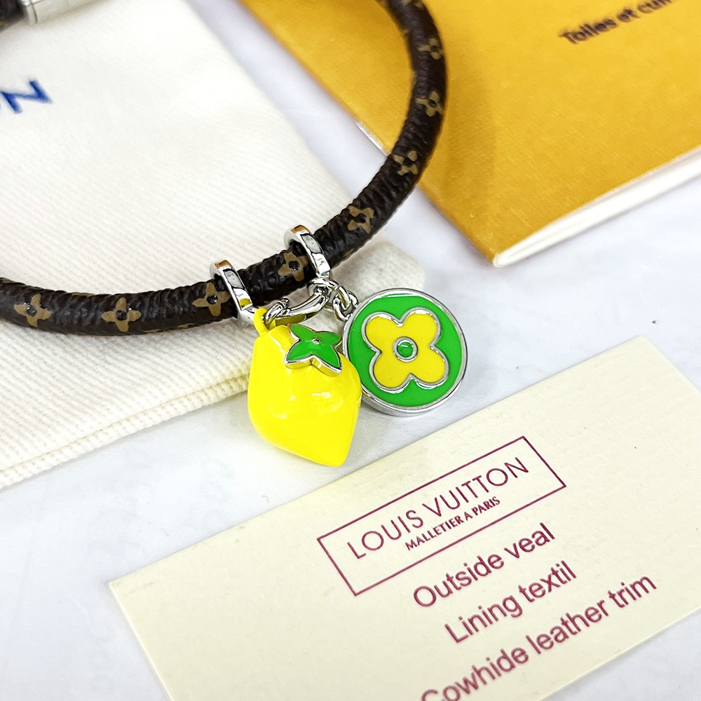 Louis Vuitton Hang It LV Fruits Bracelet - DesignerGu