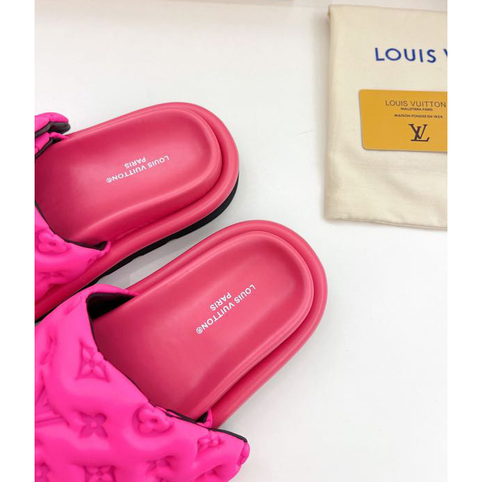 Louis Vuitton Pool Pillow Comfort Mules - DesignerGu