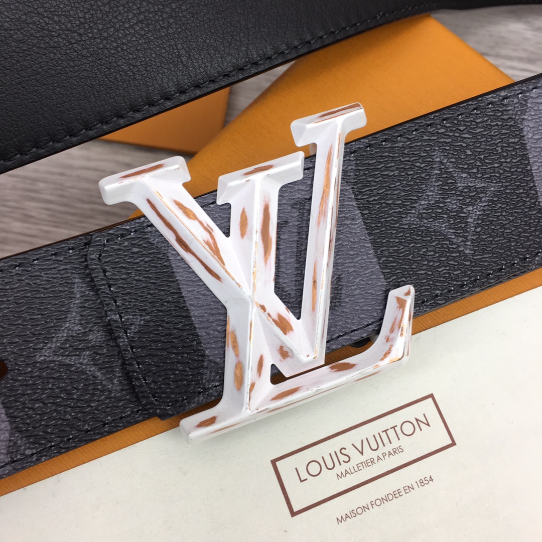 Louis Vuitton Squared LV 40mm Belt - DesignerGu