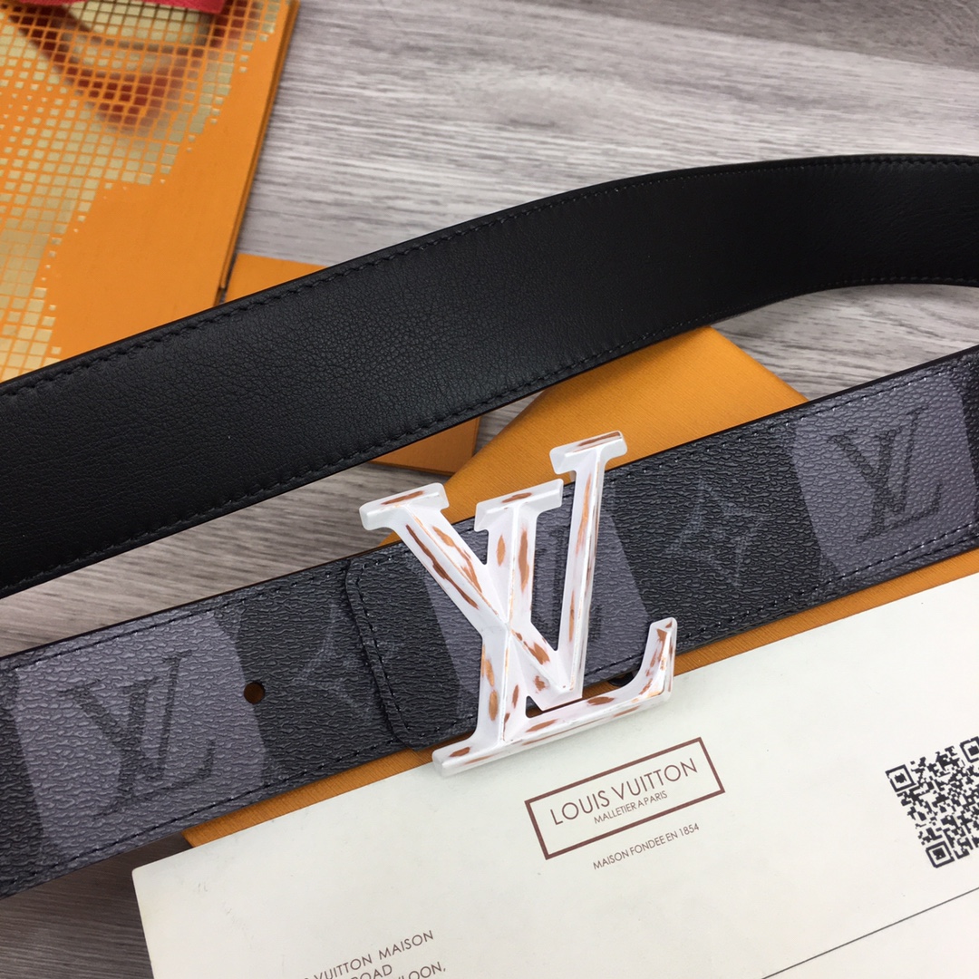 Louis Vuitton Squared LV 40mm Belt - DesignerGu