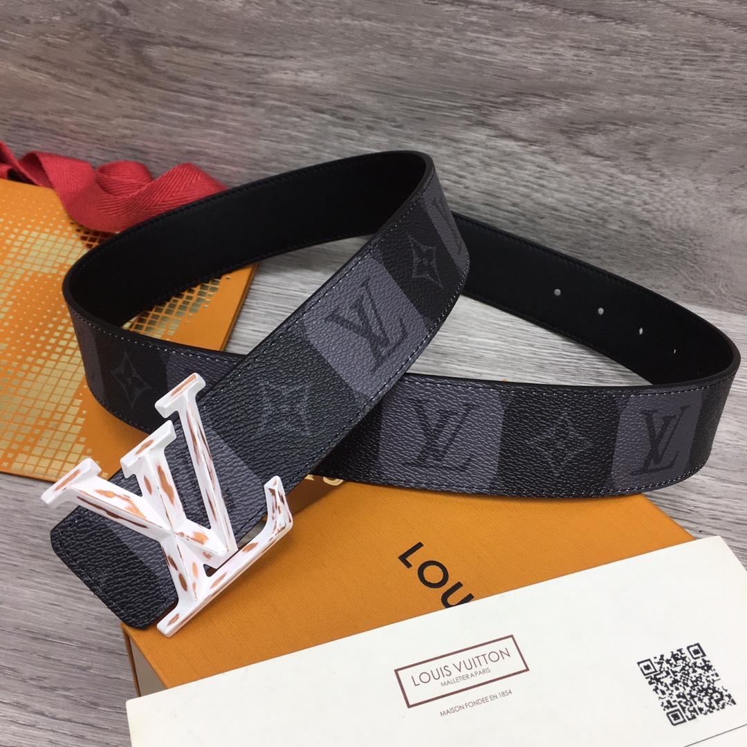 Louis Vuitton Squared LV 40mm Belt - DesignerGu