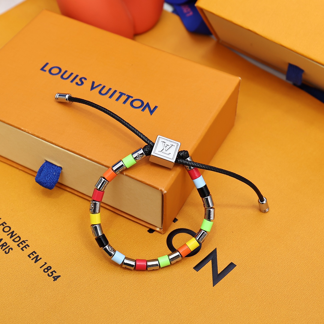 Louis Vuitton Paradise Bracelet - DesignerGu