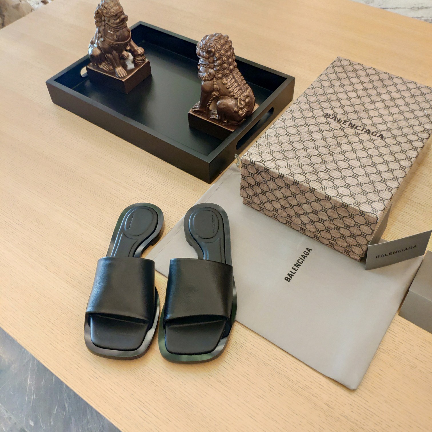 Balenciaga Logo Leather Slide Sandal - DesignerGu