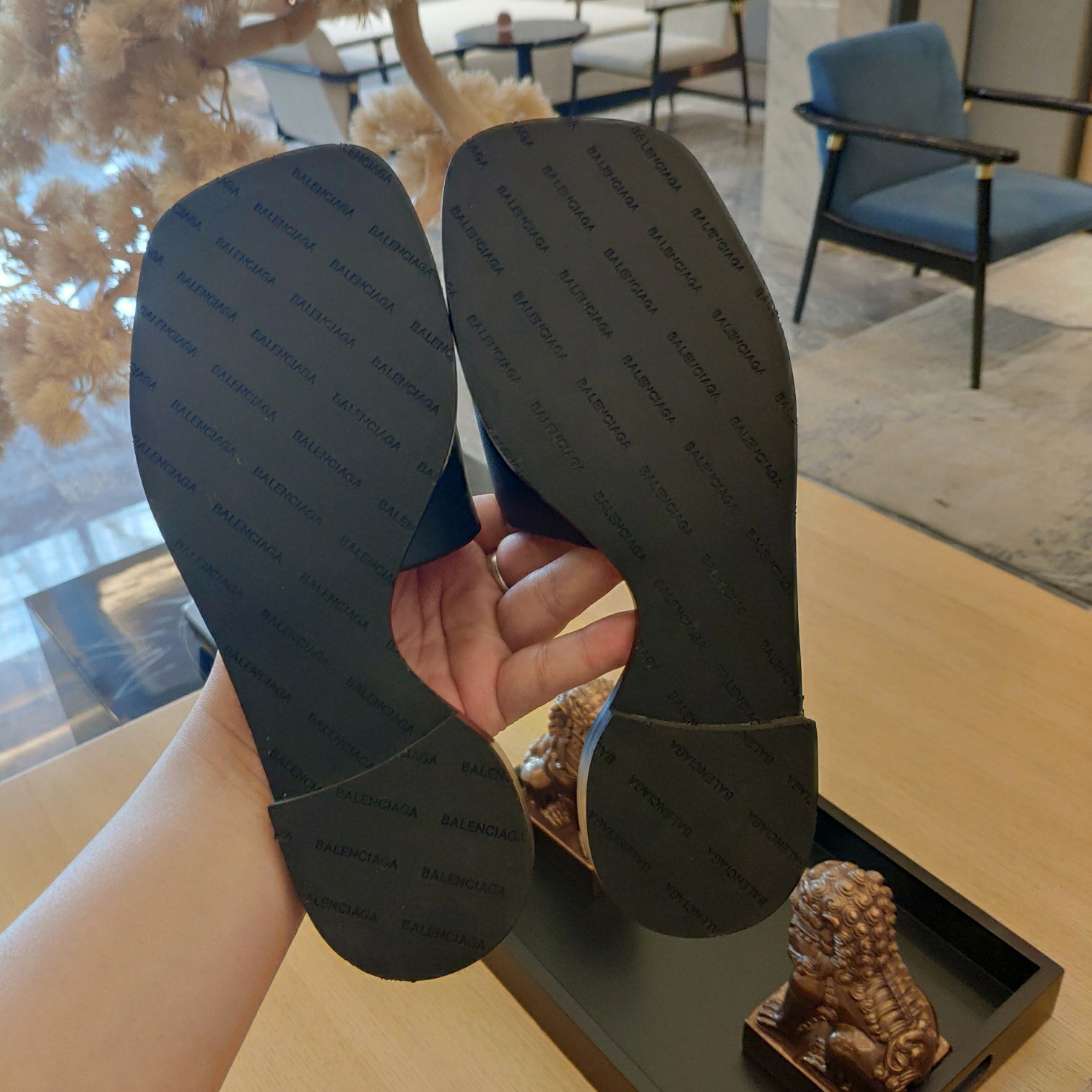 Balenciaga Logo Leather Slide Sandal - DesignerGu