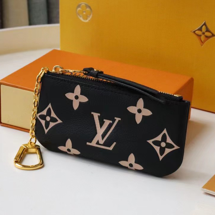 Louis Vuitton Key Pouch(13.5-7-1.5cm) - DesignerGu